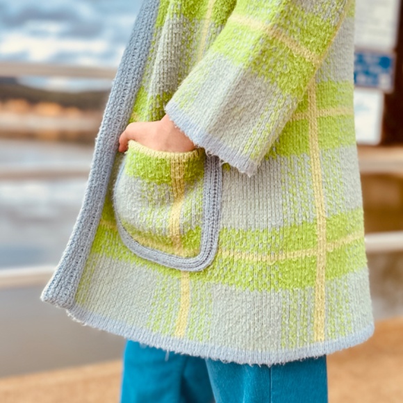 Vintage 1960s Joan Marie Long Plaid Sweater - Picture 4 of 6